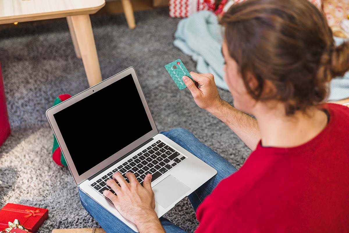 Bonus PC e Internet. Il servizio è affidato agli operatori di tlc